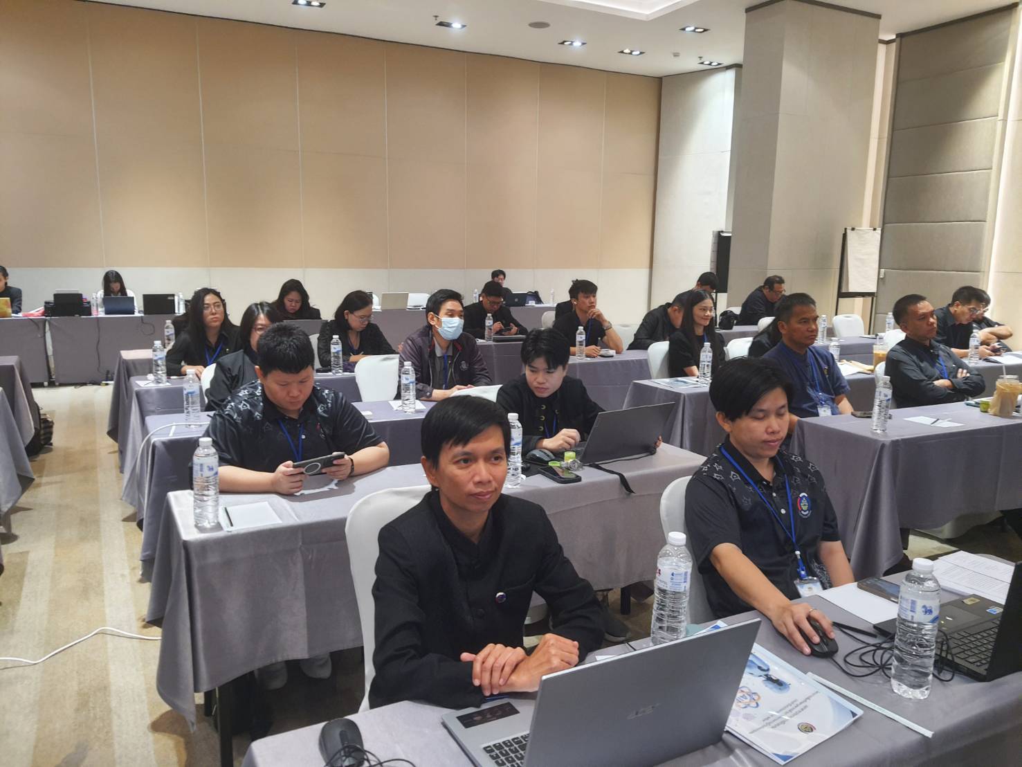 พช.หนองบัวลำภู ร่วมโครงการเพิ่มทักษะบุคลากรด้านการจัดการความรู้ มุ่งขับเคลื่อนองค์กรแห่งการเรียนรู้